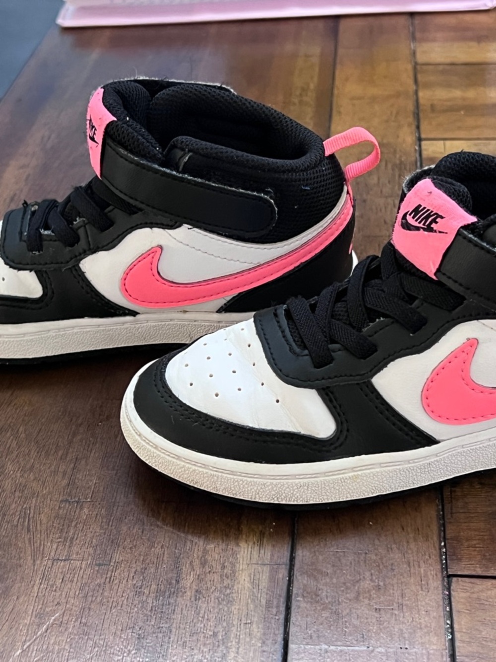 Nike Kids High-Top Sneakers in Black, White & Pink